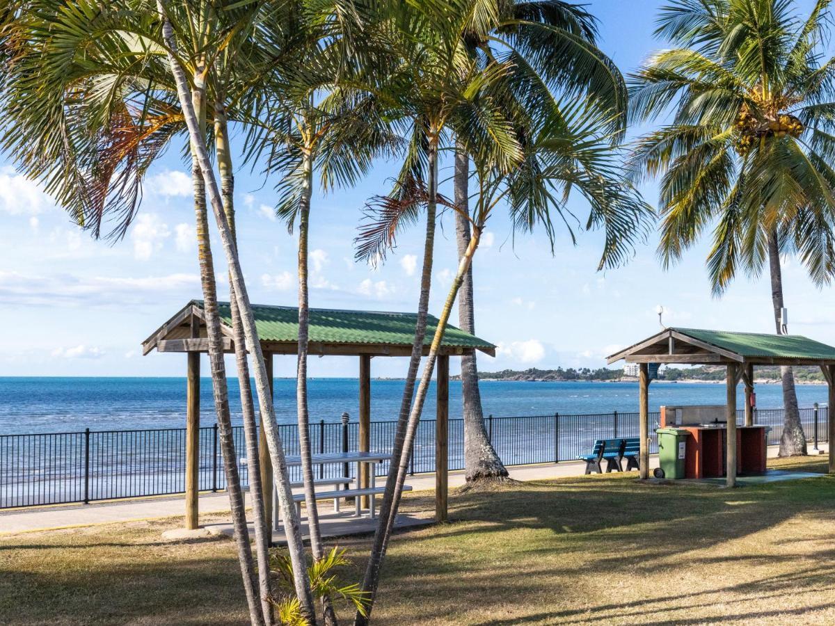 Nrma Bowen Beachfront Holiday Park Экстерьер фото